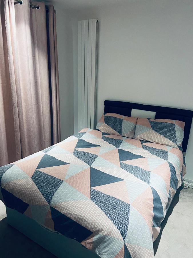 Large Double Room Overlooking The Thames London Exteriör bild